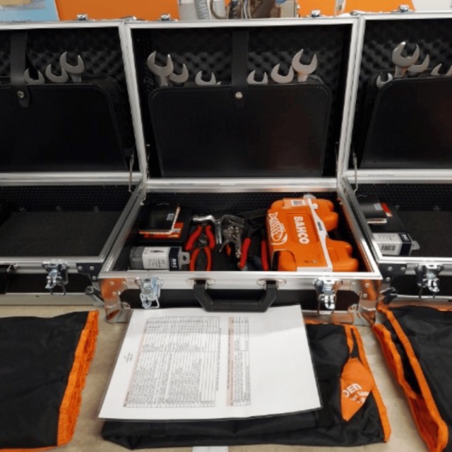 Packing, ICT tool kit in sturdy cases