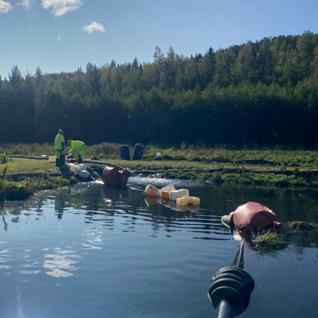 Kabelpute i bruk - mudringsslange